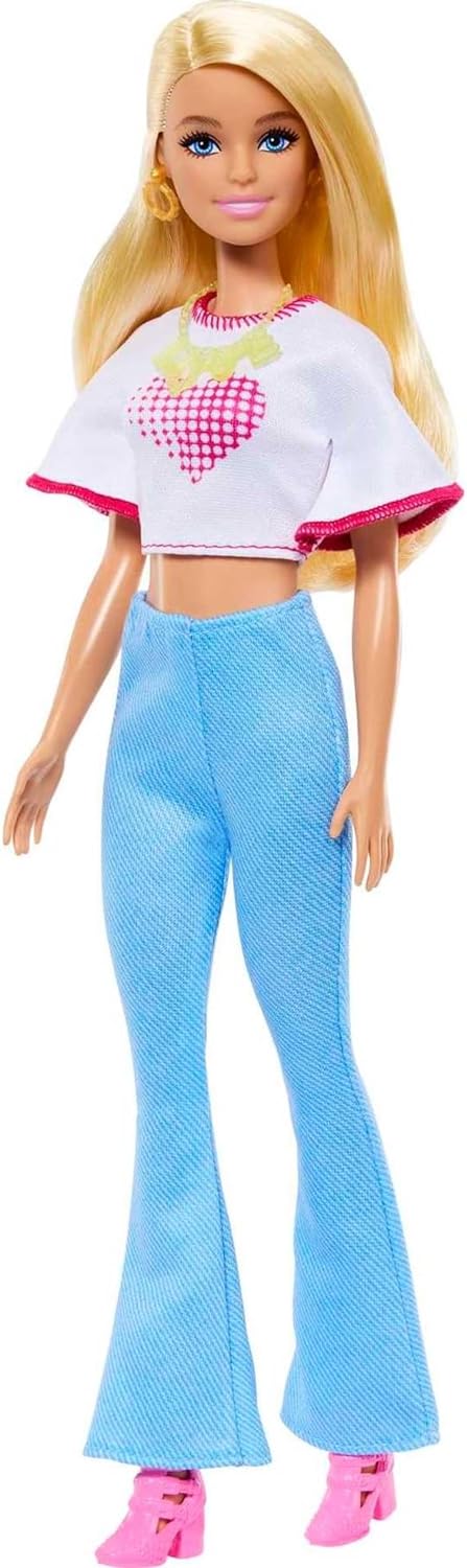Barbie & Ken Doll Set with 2 Fashion Dolls, Clothes & Accessories, DAMAGE BOX, Includes Dresses, Tees, Pants, Swimsuits & More
