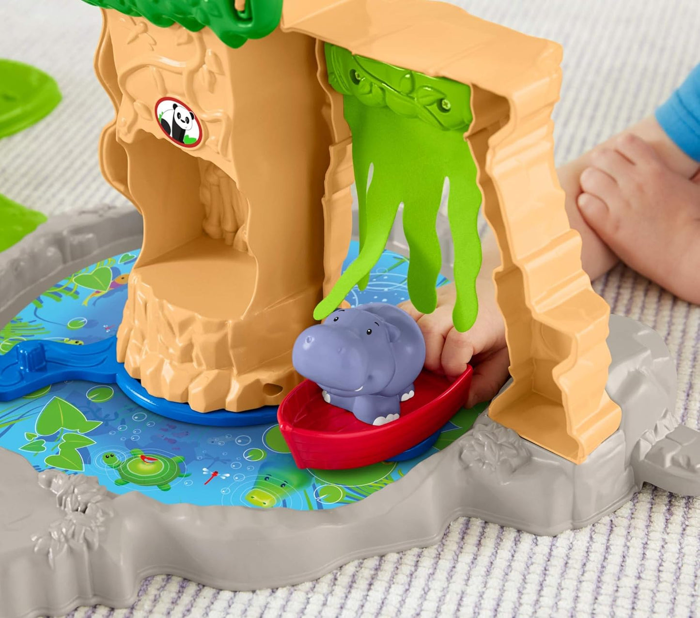 Fisher-Price Little People Toddler Toy Share & Care Safari 2-Ft Tall Playset with Lights Sounds & 7 Figures for Pretend Play Ages 1+ years